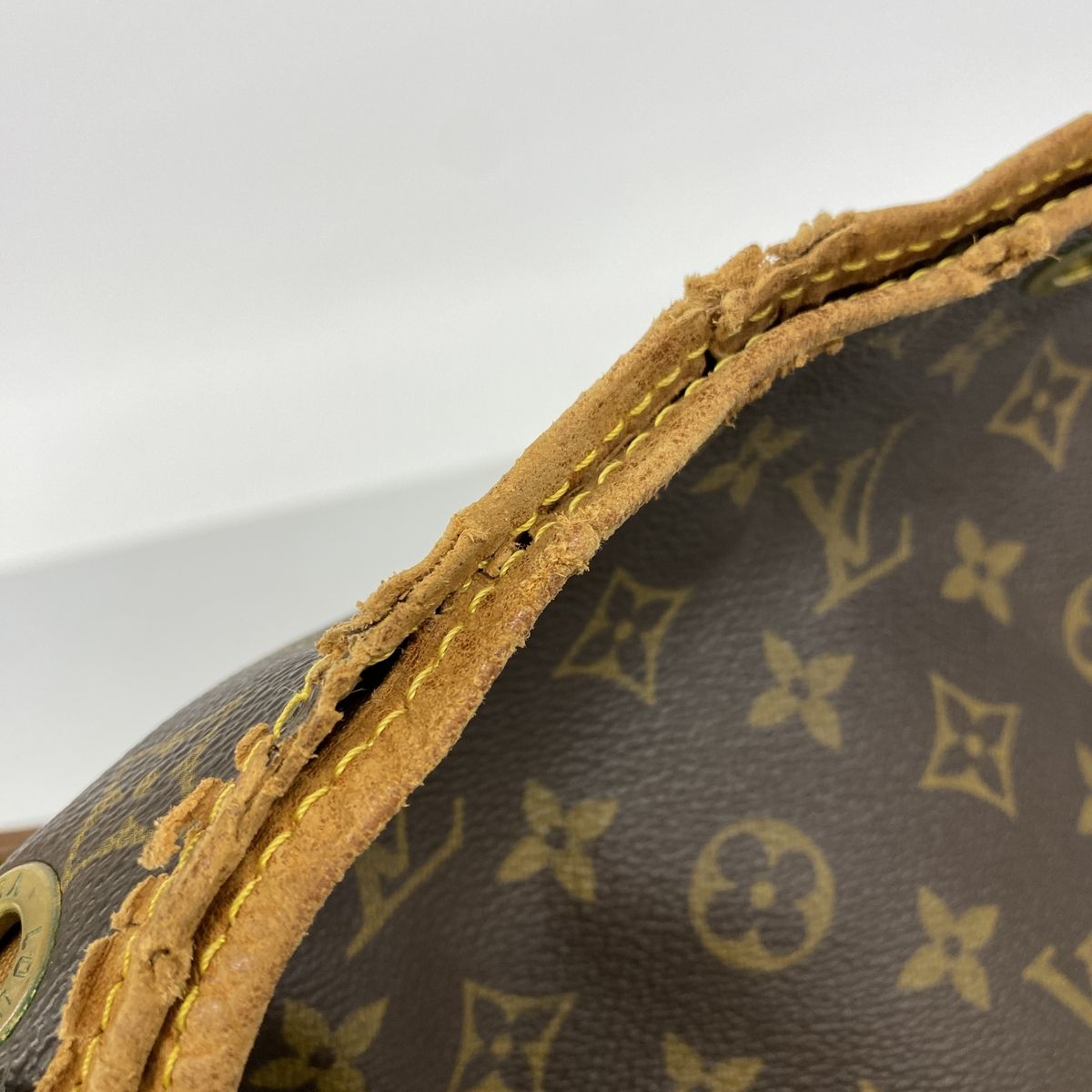 Louis Vuitton Shoulder Bag Monogram Noe Brown — view 7