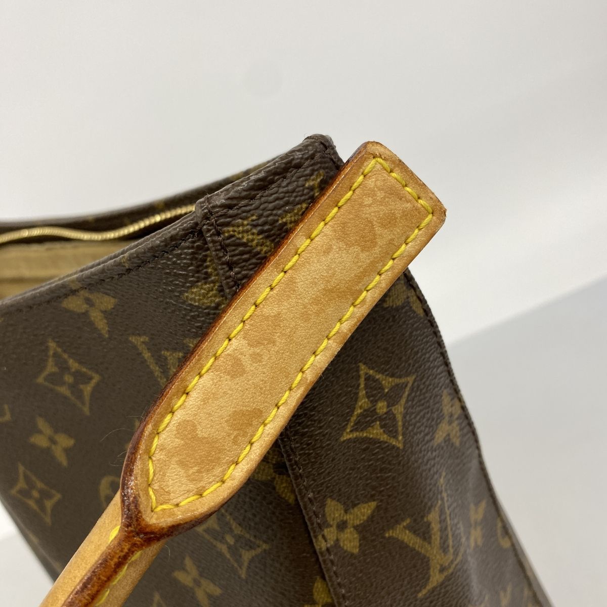 Louis Vuitton Shoulder Bag Monogram Looping GM Brown — view 6
