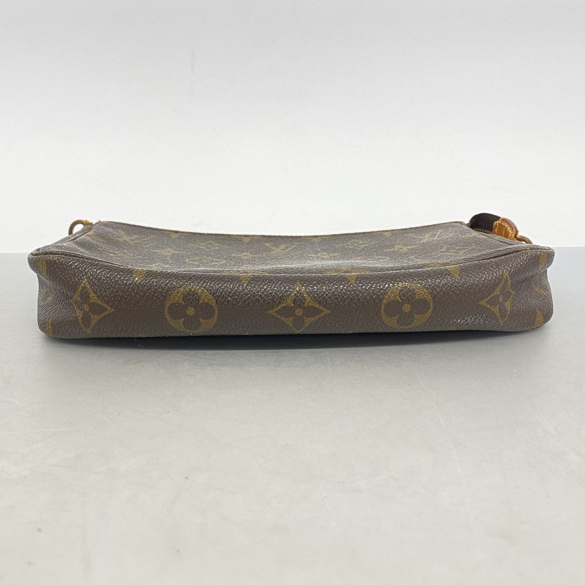 Louis Vuitton Pouch Monogram Pochette Soir Brown — view 3
