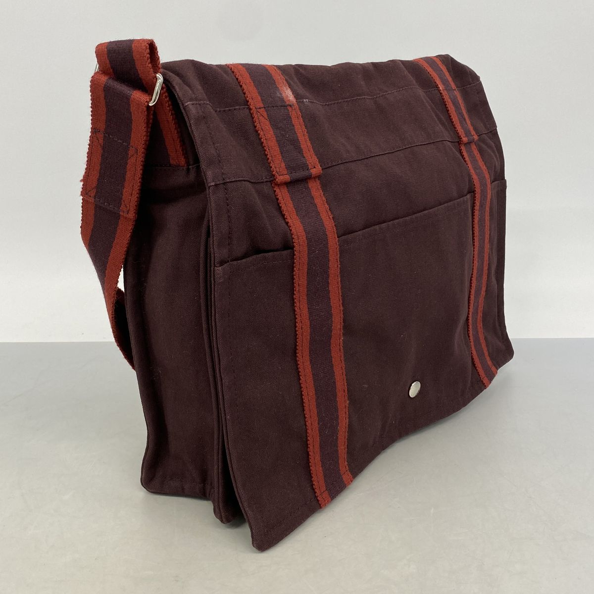 Hermes Shoulder Bag Fourre Tout Besace MM Canvas Bordeaux Silver — view 2