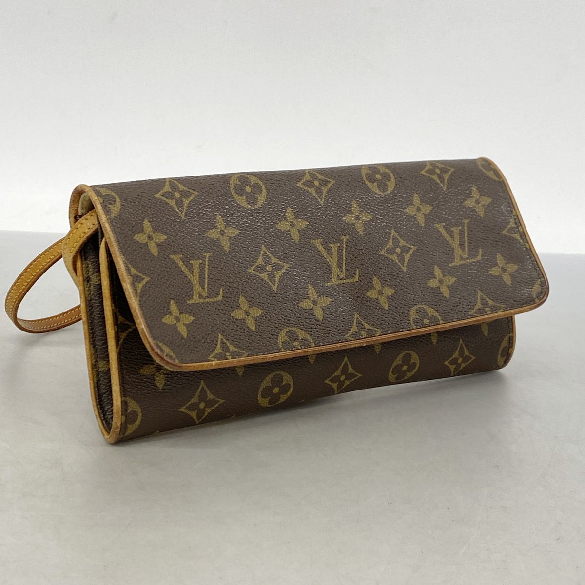 Louis Vuitton Shoulder Bag Monogram Pochette Twin GM Brown — view 2