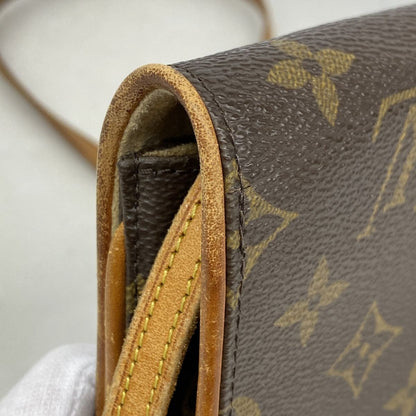 Louis Vuitton Shoulder Bag Monogram Pochette Twin GM Brown — view 7