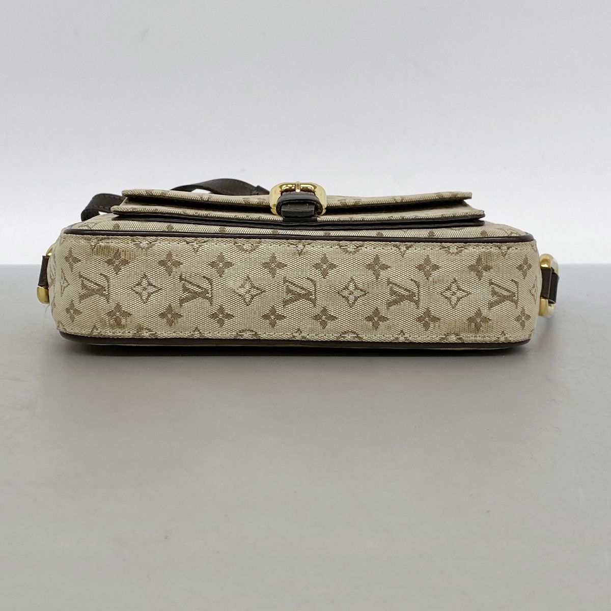 Louis Vuitton Shoulder Bag Monogram Mini Juliette Khaki — view 3