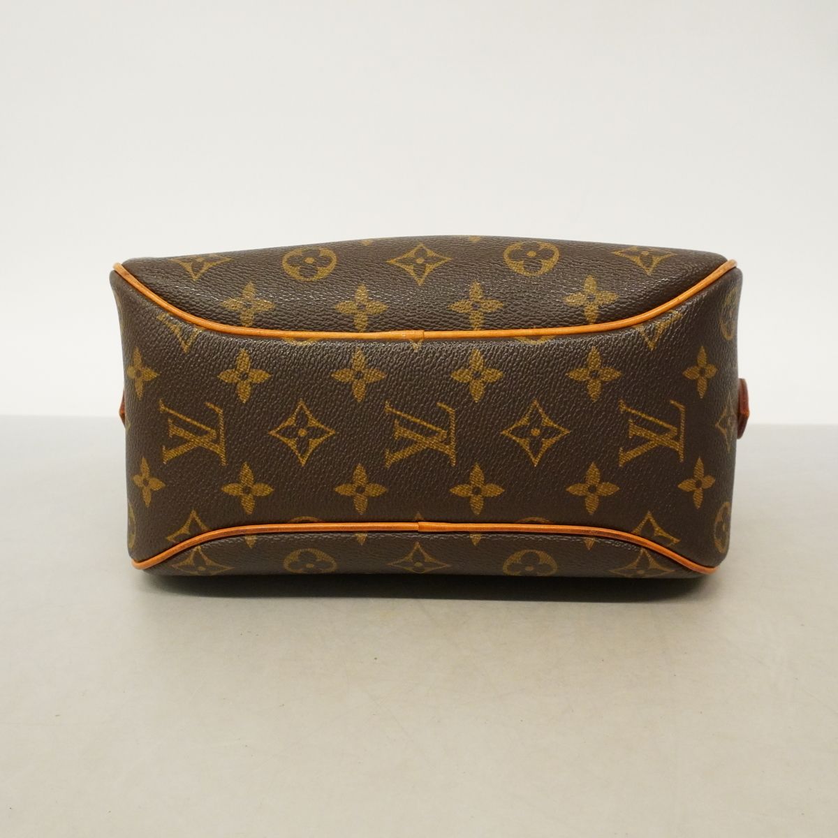 Louis Vuitton Shoulder Bag Monogram Blois Brown — view 3