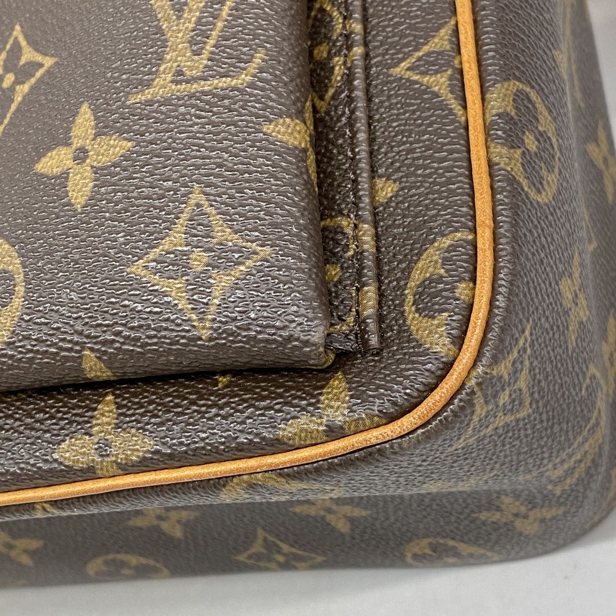 Louis Vuitton Shoulder Bag Monogram Viva Cite GM Brown — view 6