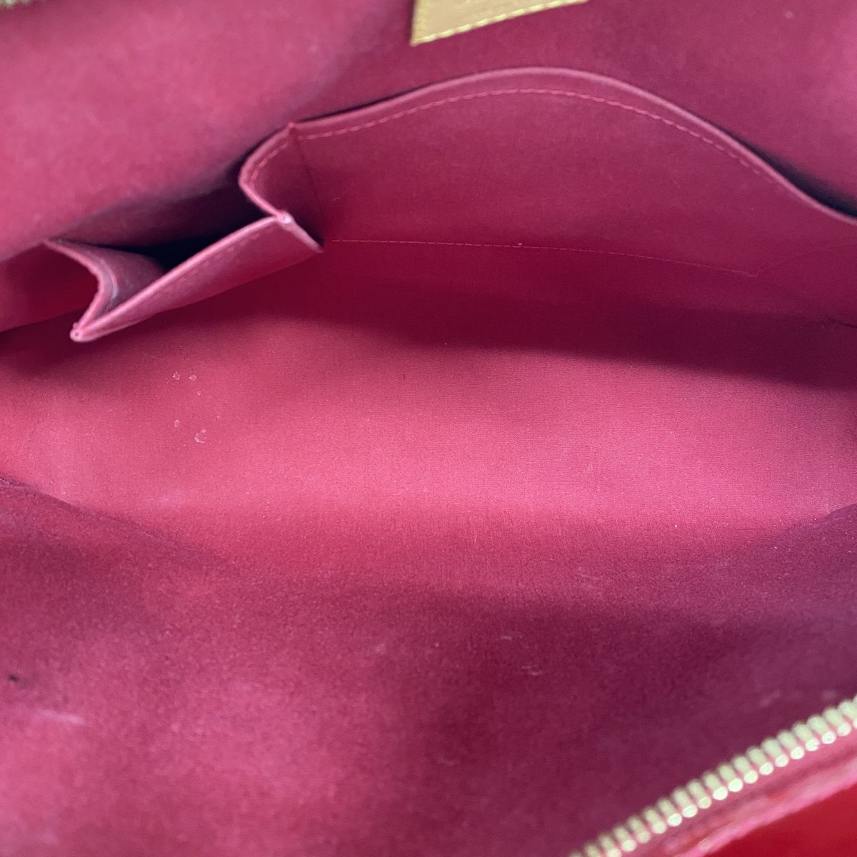Louis Vuitton Tote Bag Vernis Brentwood Pomme D'amour — view 4