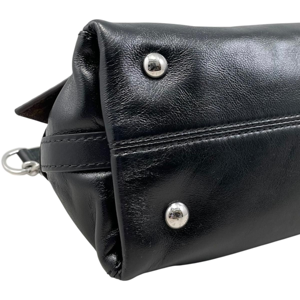 Louis Vuitton Shoulder Bag Carryall Vibe BB Lambskin Monogram Noir Black — view 6