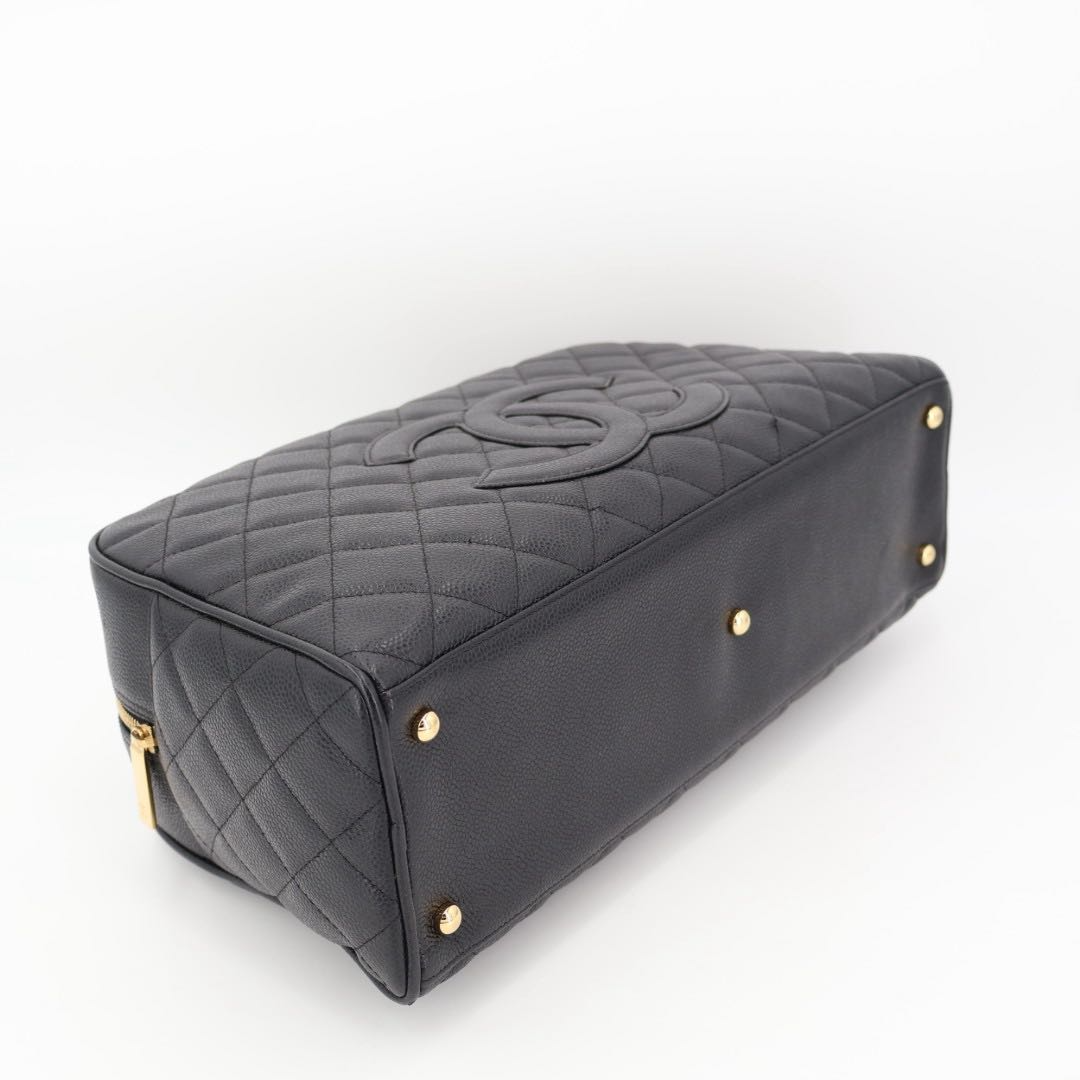 Chanel Quilted Handbag Bag — view 3