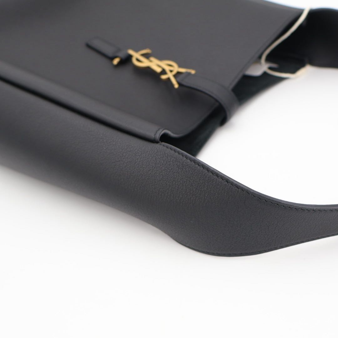 Saint Laurent le 5 a 7 Soft Small Shoulder Bag — view 6