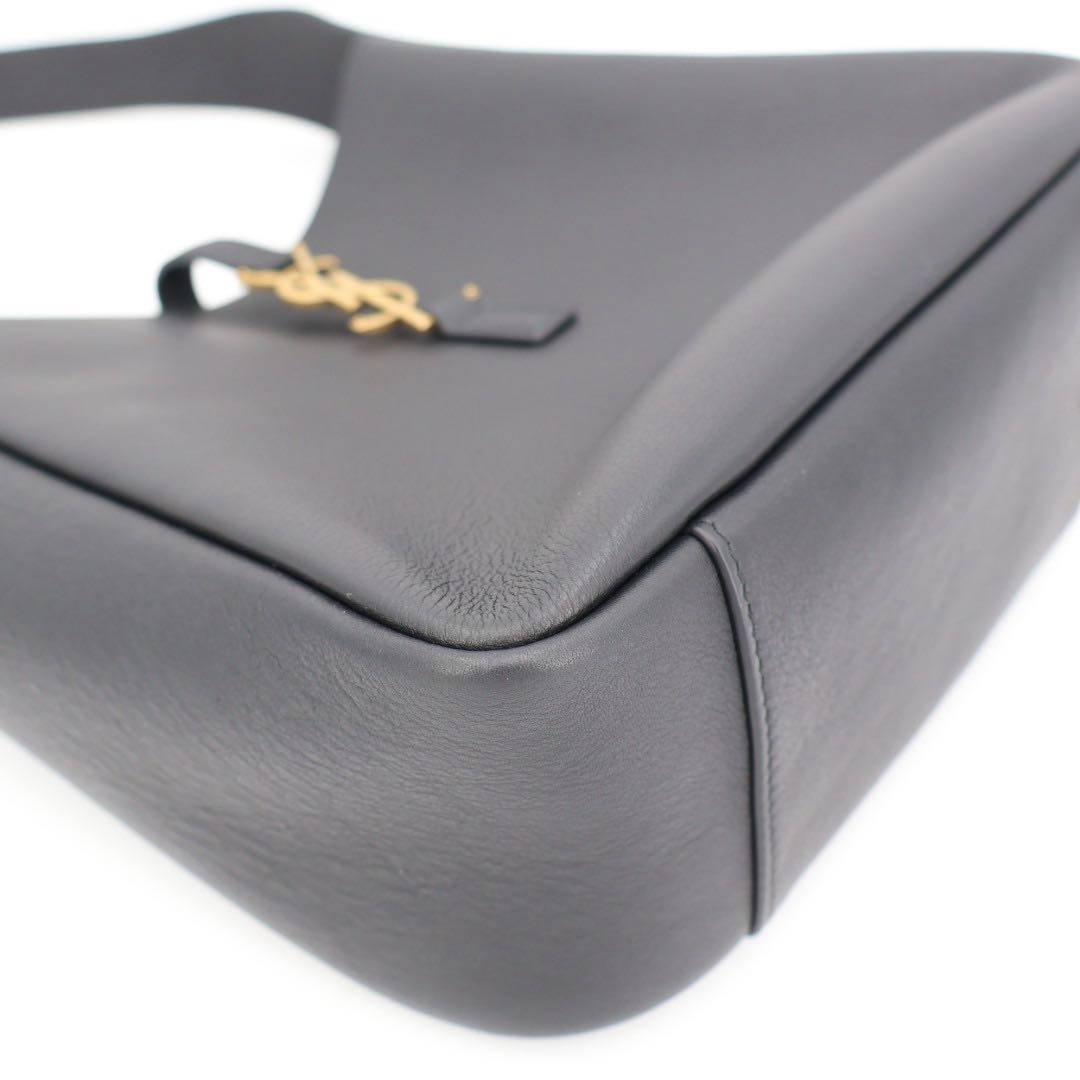 Saint Laurent le 5 a 7 Soft Small Shoulder Bag — view 5