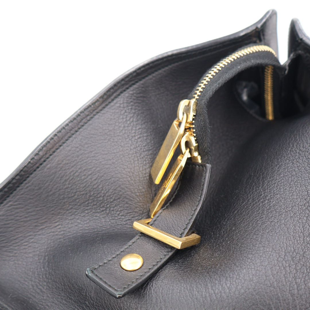 Saint Laurent Cabas Classic Handbag — view 6