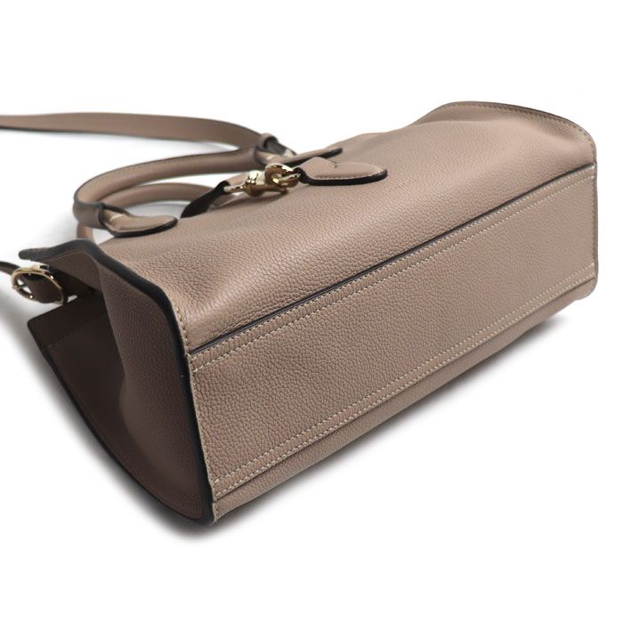 Gucci Hook Closure Medium Handbag Taupe — view 3