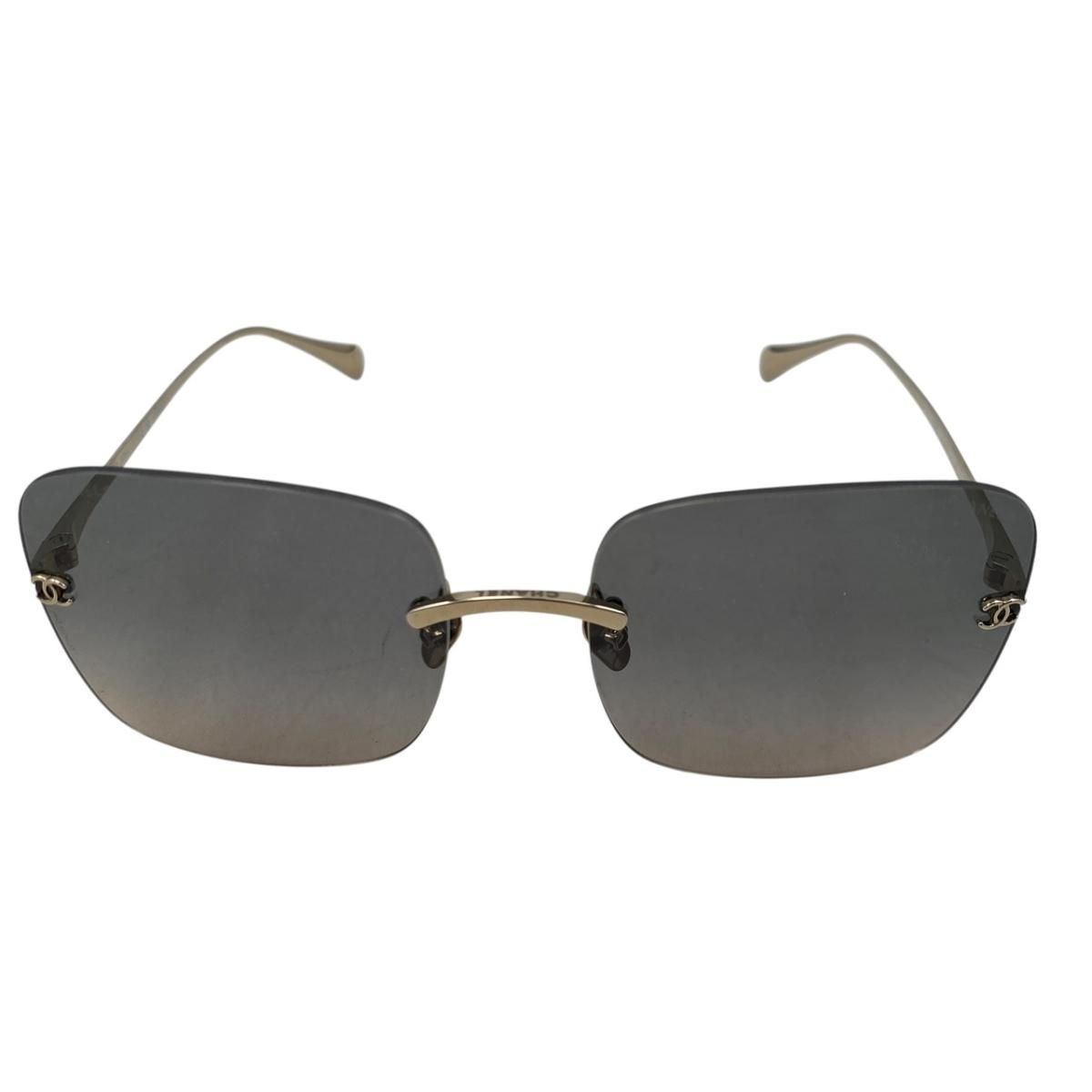 Chanel Sunglasses Rimless Square Titanium Gradient Lens Gold CC Logo Eyewear — view 3