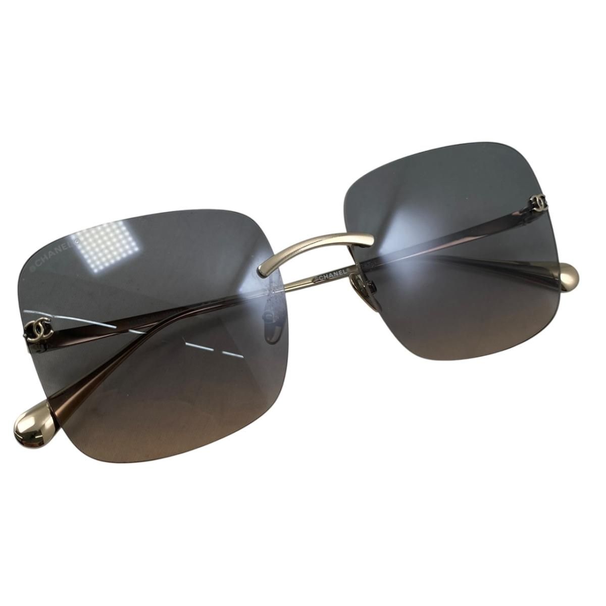 Chanel Sunglasses Rimless Square Titanium Gradient Lens Gold CC Logo Eyewear — view 5