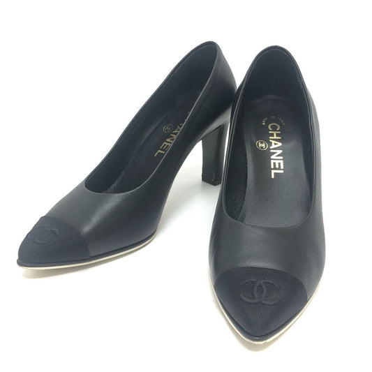 Chanel Pumps CC Logo CC Leather Black Heels