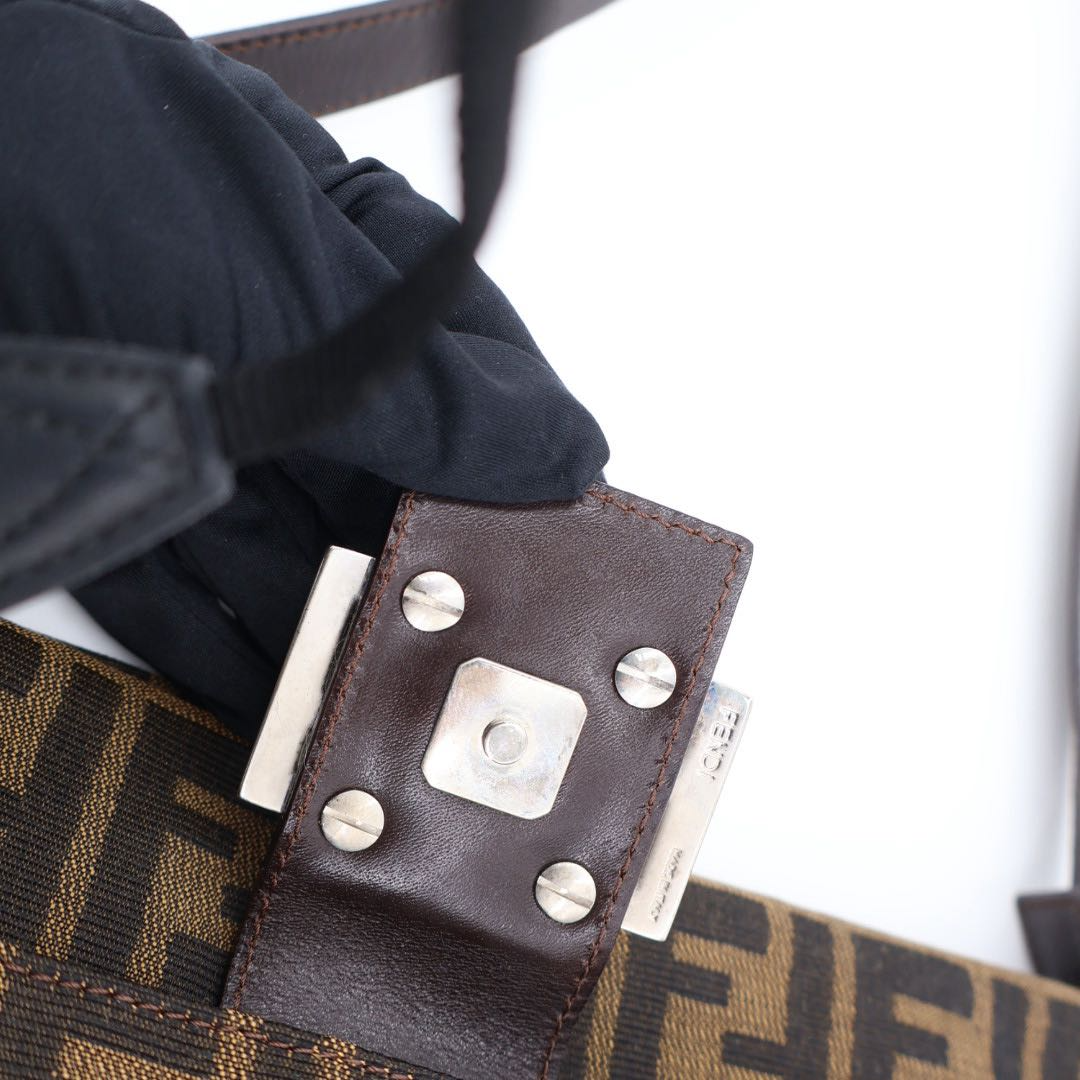 Fendi Zucca Pattern Shoulder Bag — view 5