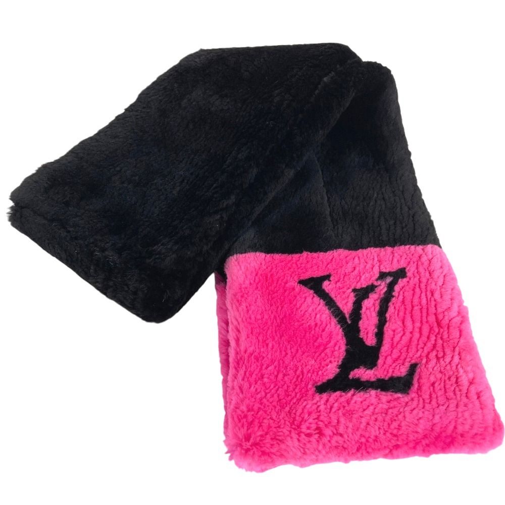 Louis Vuitton Scarf Echarpe LV in the City Silk Pink