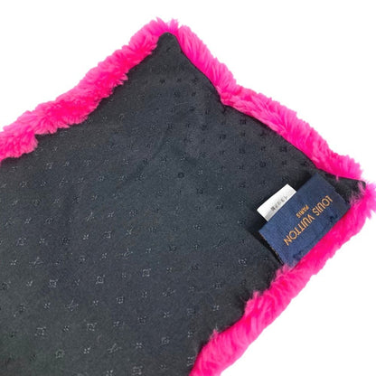 Louis Vuitton Scarf Echarpe LV in the City Silk Pink — view 8