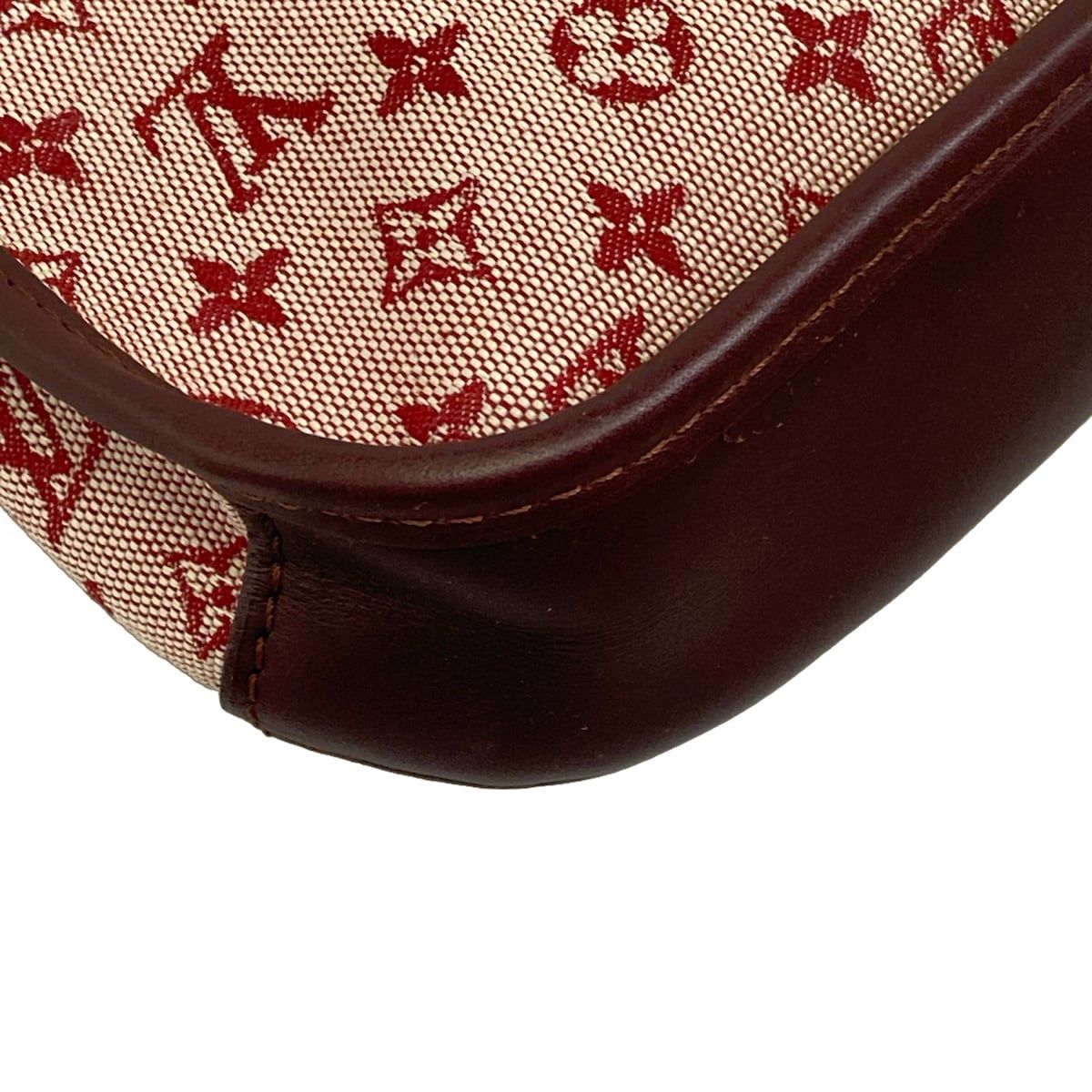 Louis Vuitton Shoulder Bag — view 6