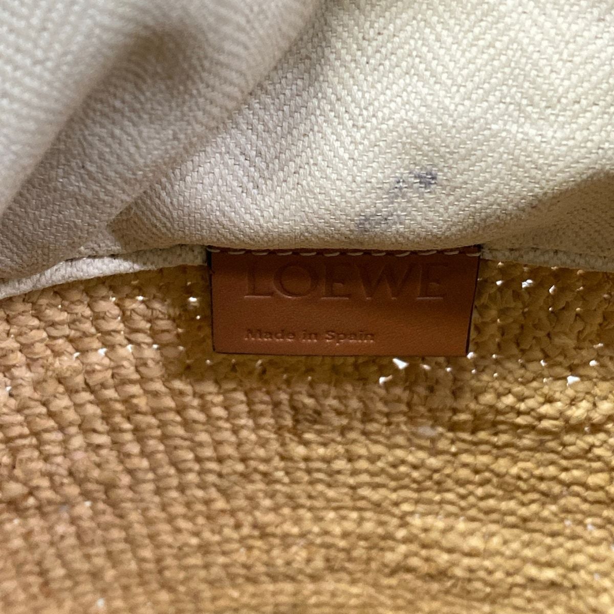 Loewe Shoulder Bag Beige Brown Crossbody Leather — view 8
