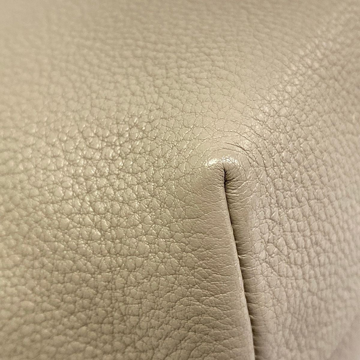 Prada Handbag Gray Leather — view 6