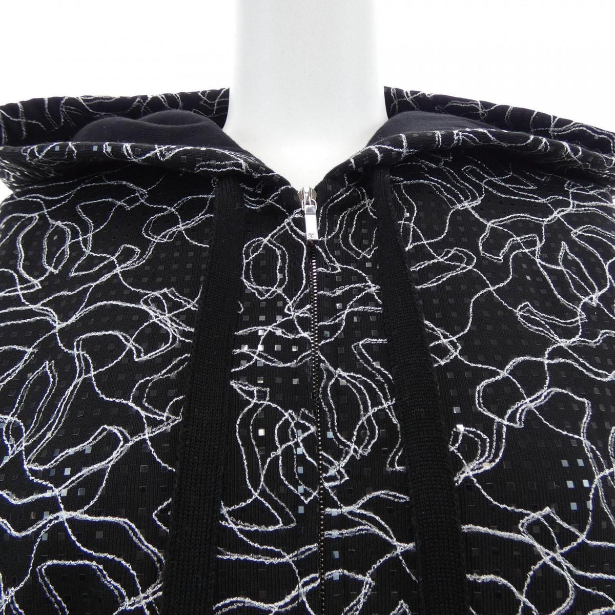 Chanel Hoodie Black — view 6
