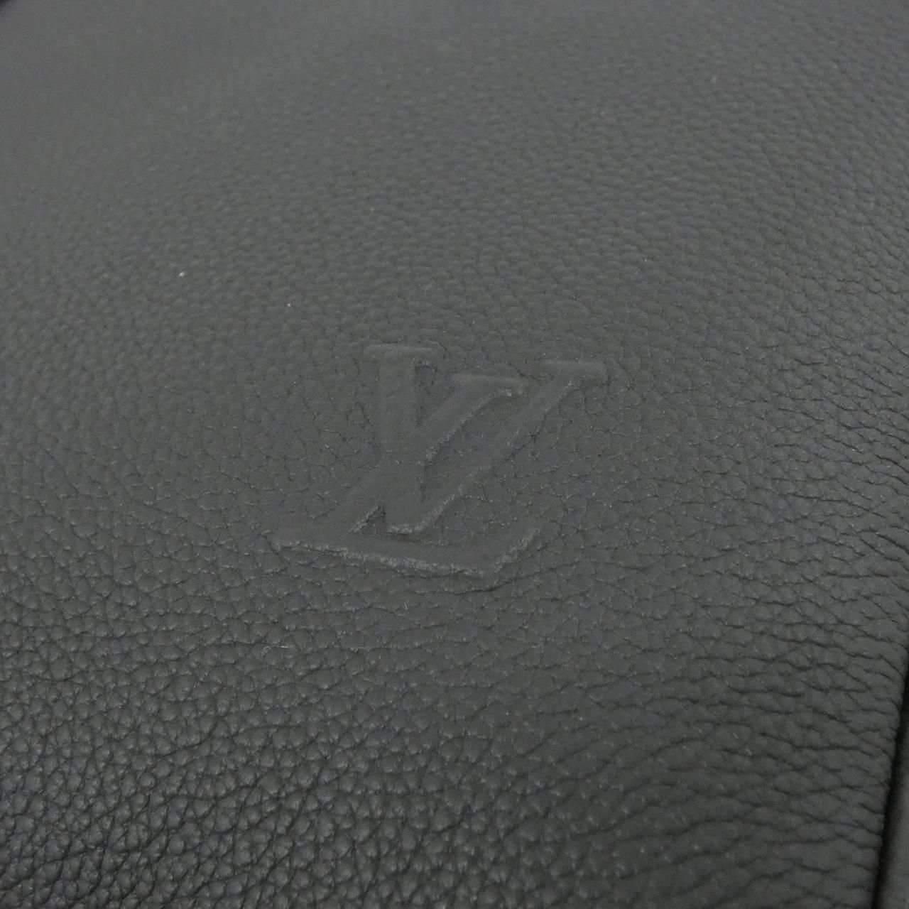 Louis Vuitton LV Aerogram Keepall Bandouliere 50 Bag — view 5