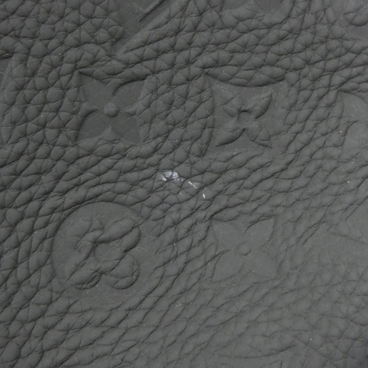Louis Vuitton Taurillon Monogram Sac Plat Bag — view 4