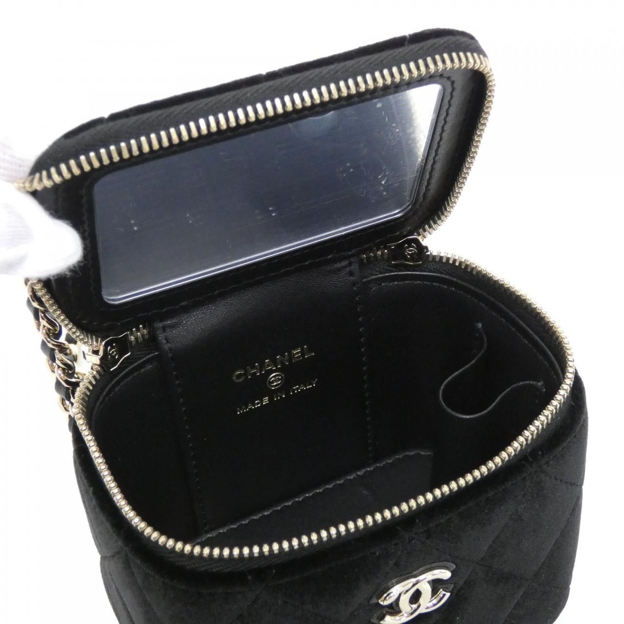 Chanel Shoulder Bag Black — view 5