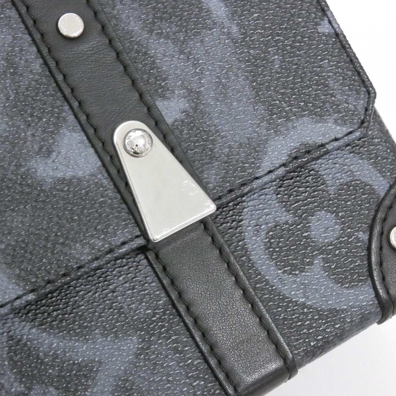 Louis Vuitton Monogram Pastel Noir Trunk Messenger — view 6