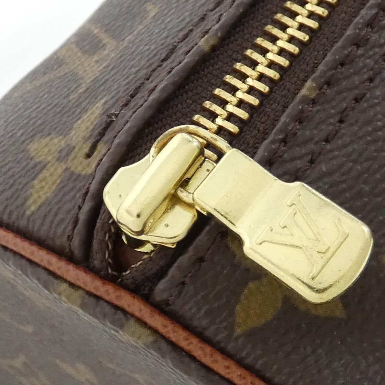 Louis Vuitton Monogram Papillon 30 Bag — view 3