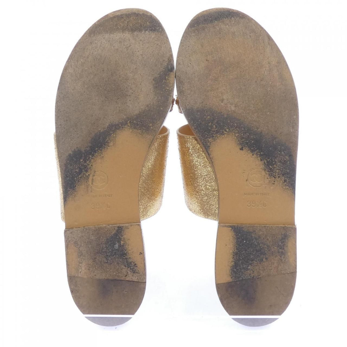 Chanel Sandals Gold — view 4
