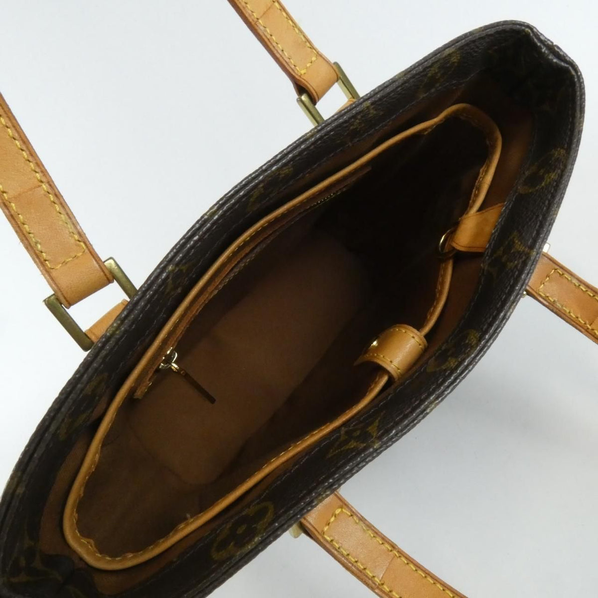 Louis Vuitton Monogram Vavin PM Bag — view 8