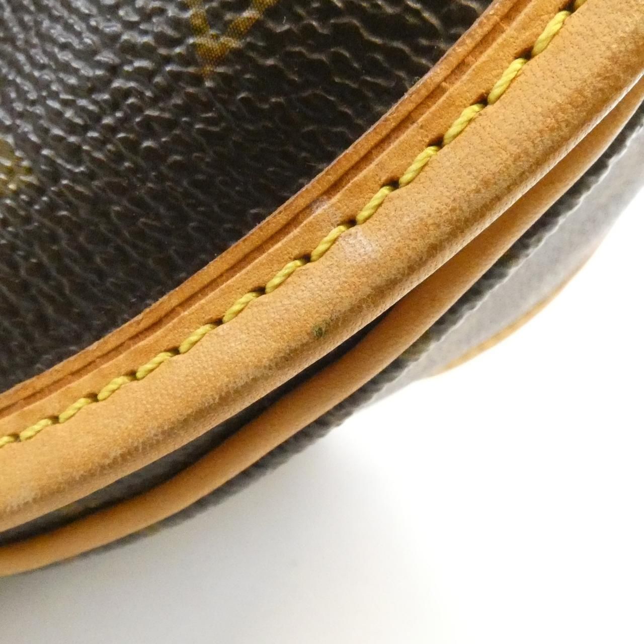 Louis Vuitton Monogram Menilmontan MM Shoulder Bag — view 5