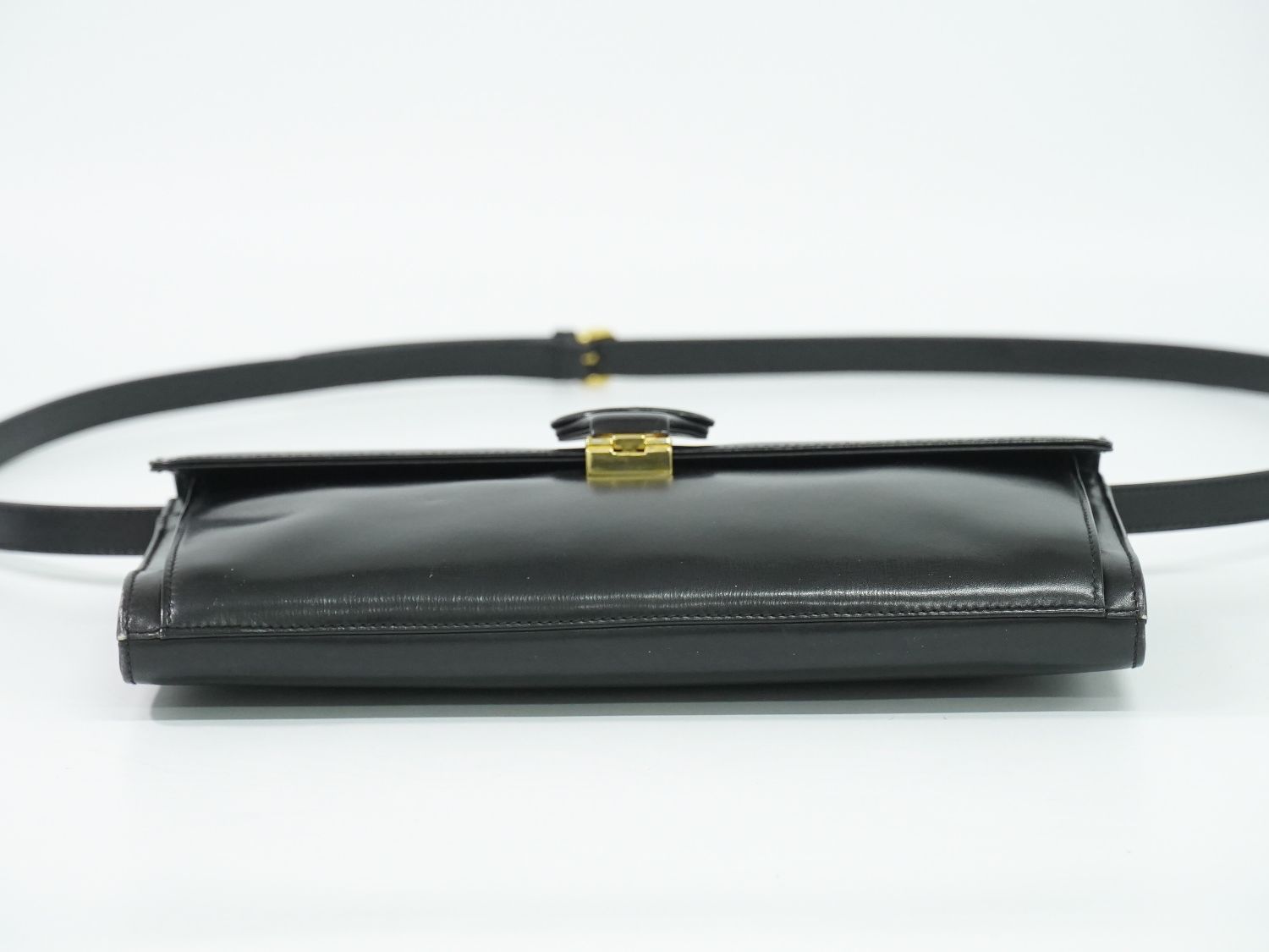 Gucci Vintage Interlocking 2-Way Shoulder Bag Clutch Pochette Leather Black — view 3