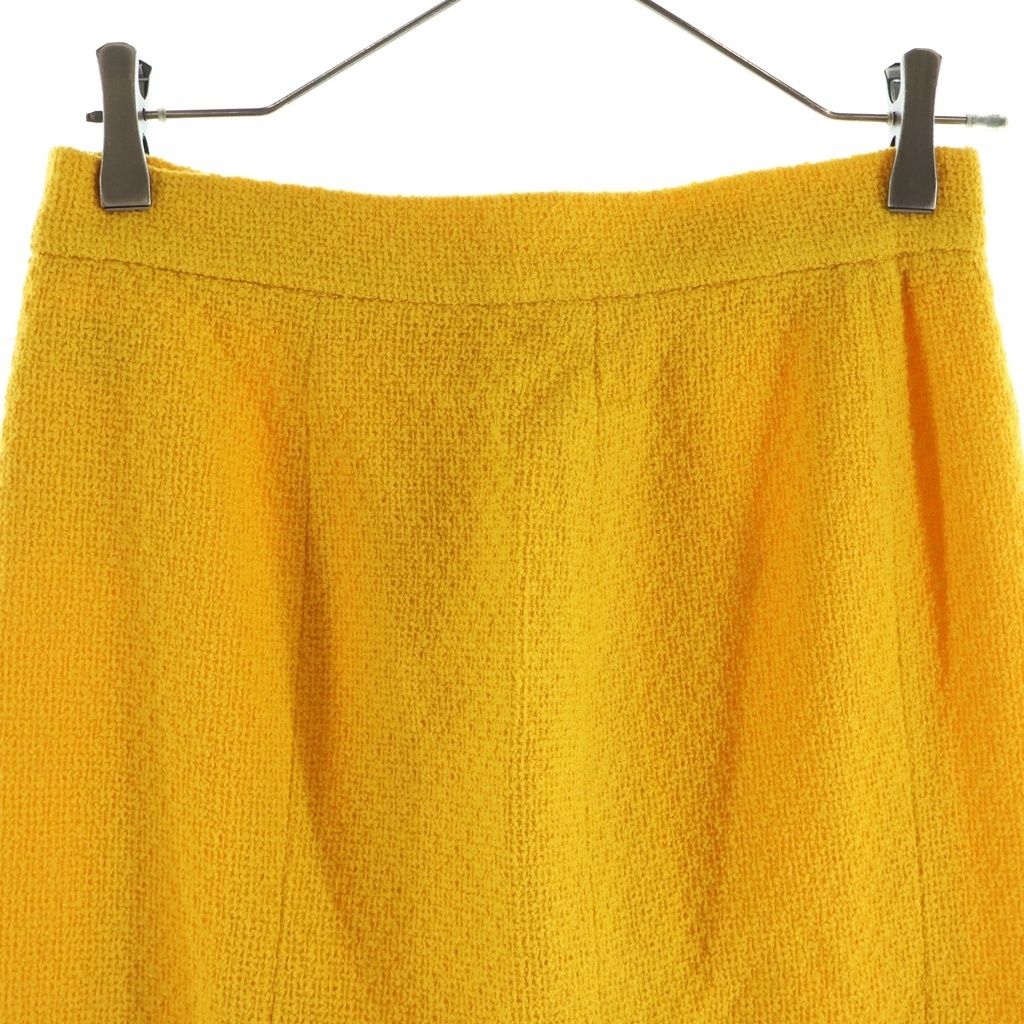 Chanel Vintage Tweed Jacket & Skirt Set Yellow — view 4