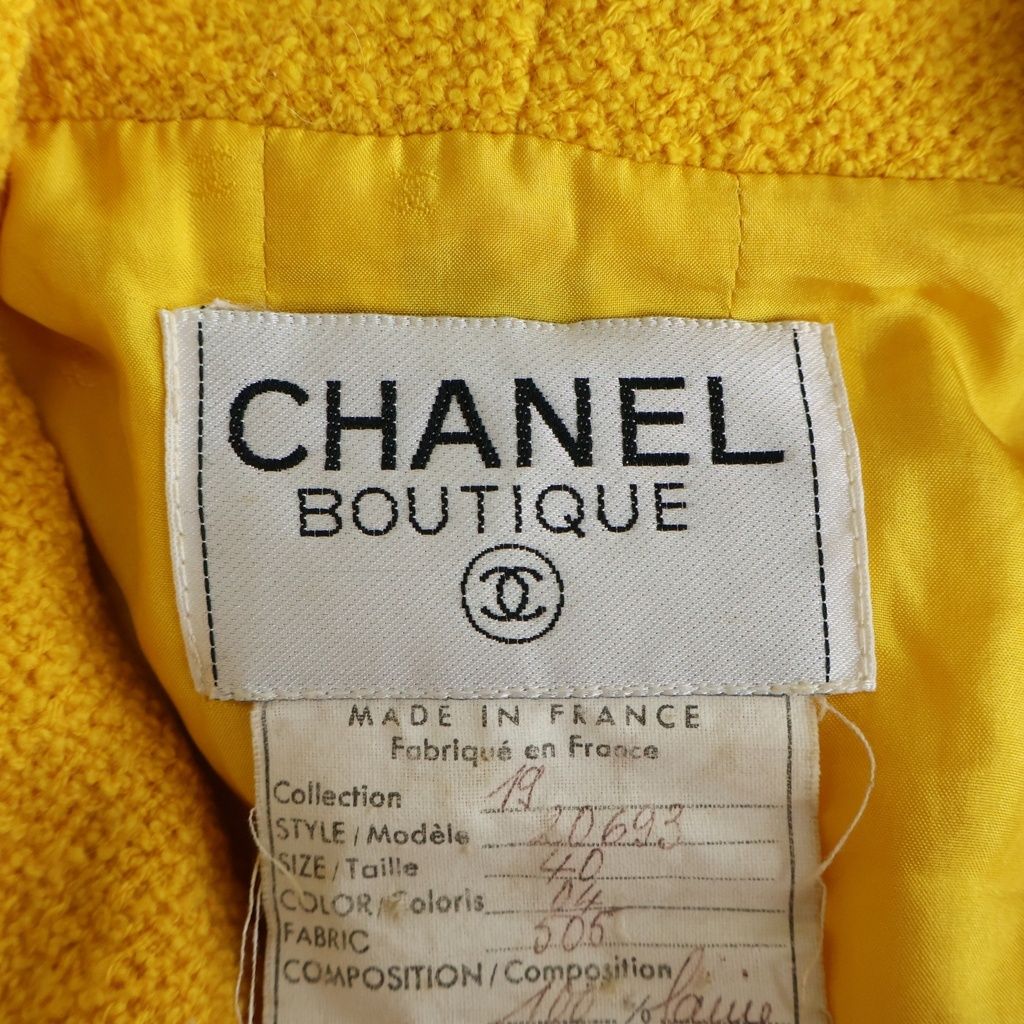 Chanel Vintage Tweed Jacket & Skirt Set Yellow — view 7