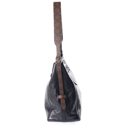 Louis Vuitton Carryall Vibe MM Leather Black — view 3