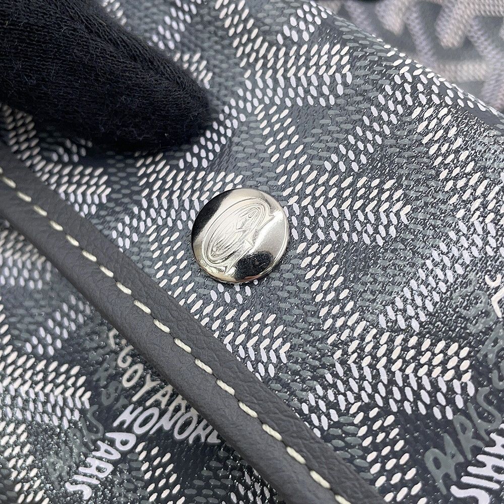Goyard Handbag Boheme Hobo Mini Leather Pouch Included — view 7