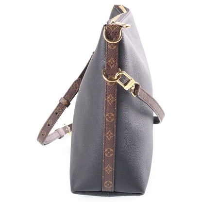Louis Vuitton Monogram Multipass Shoulder Bag Black Calfskin — view 3