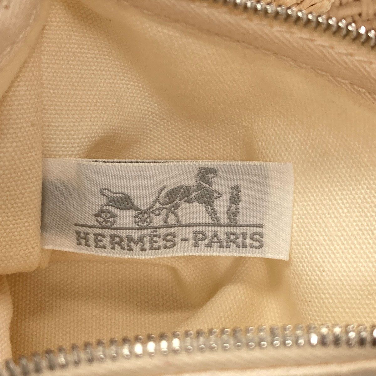 Hermes Bora PM Tote Bag Straw — view 6