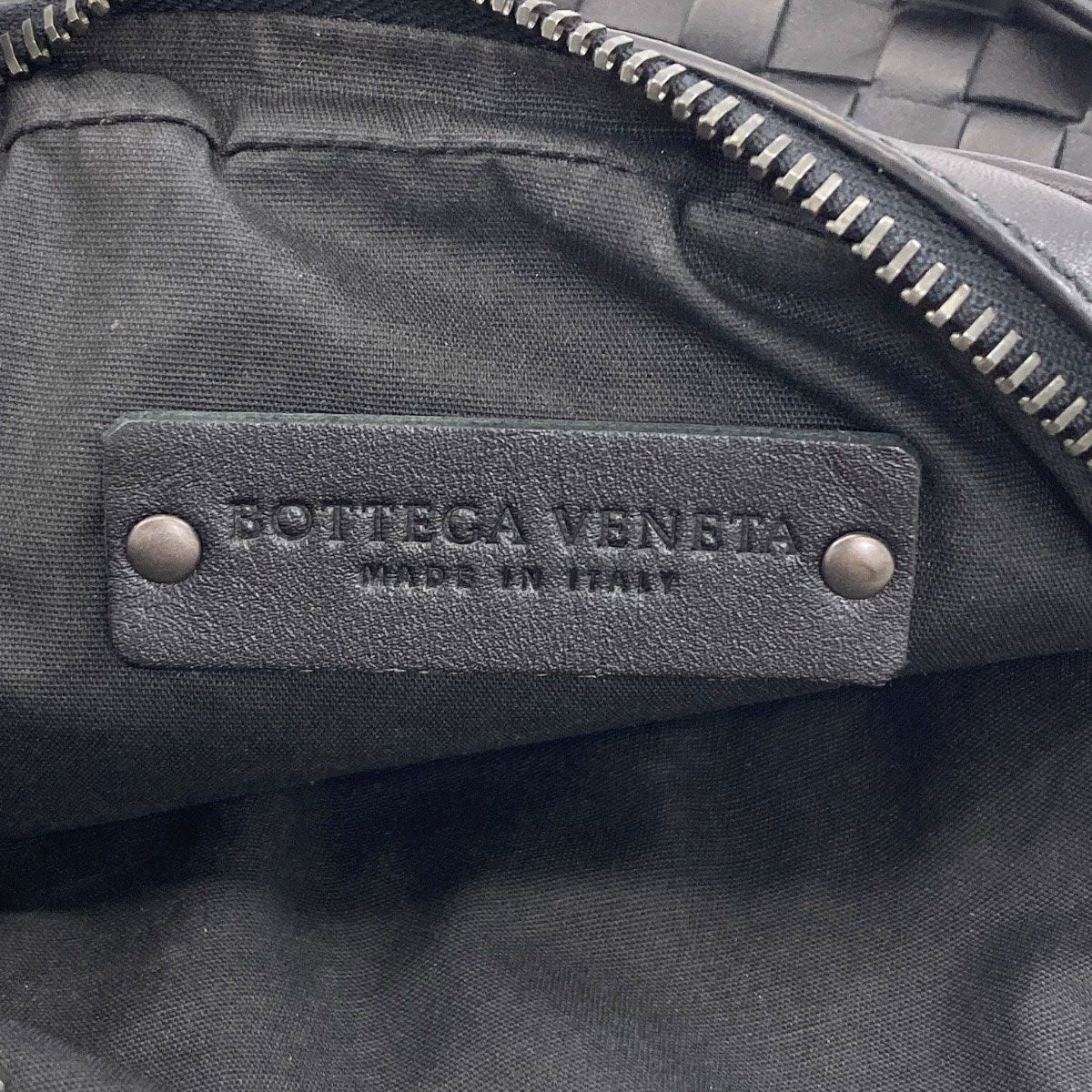 Bottega Veneta Intrecciato Shoulder Bag Calfskin — view 6