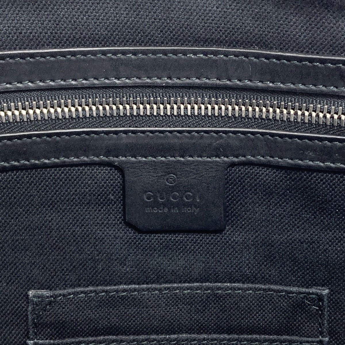 Gucci GG Supreme Business Bag — view 6