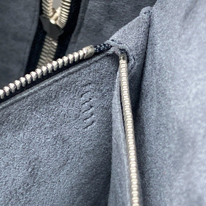 Louis Vuitton Pont Neuf GM Handbag — view 7
