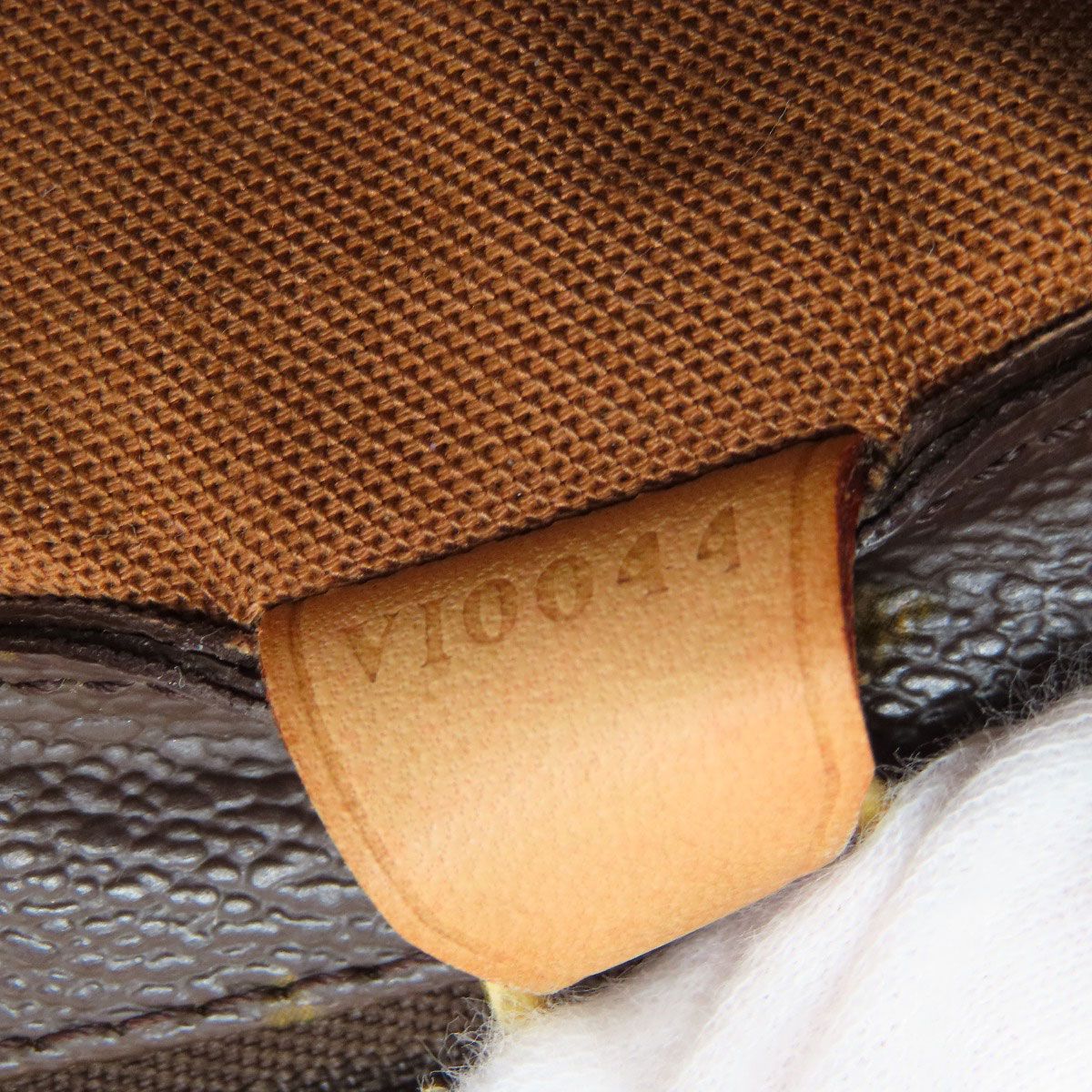 Louis Vuitton Cabas Piano Tote Bag Monogram Canvas — view 7
