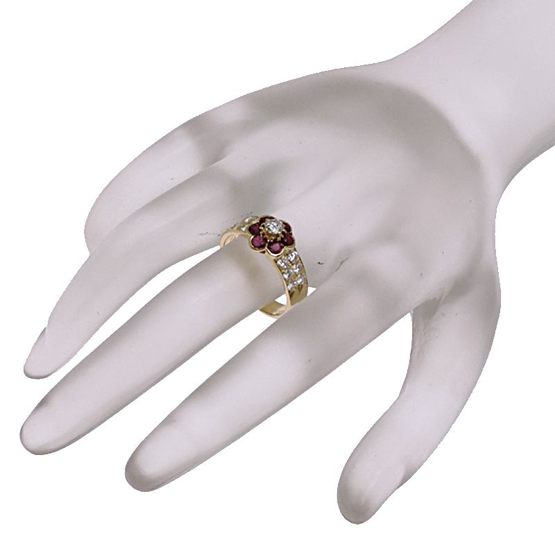 Van Cleef & Arpels Ring — view 8