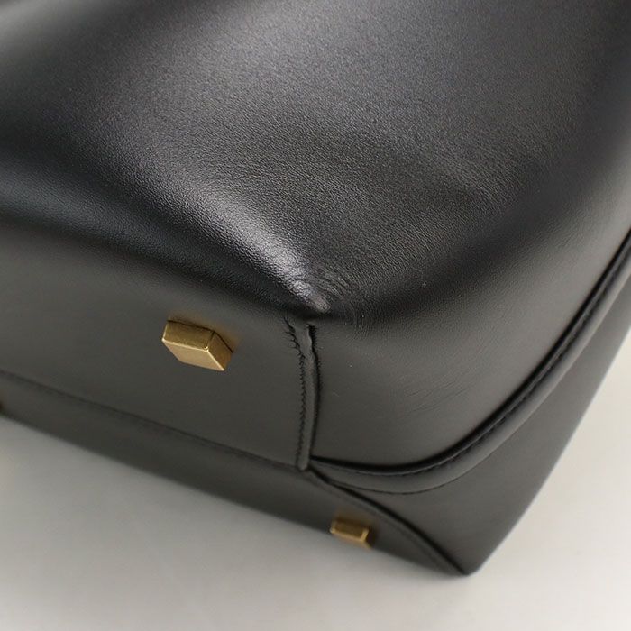 Saint Laurent Handbag Calfskin — view 6