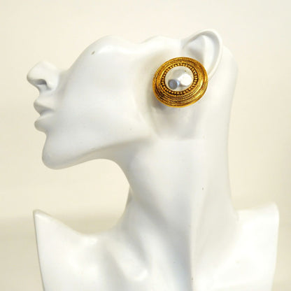 Chanel Earrings Vintage Round — view 5