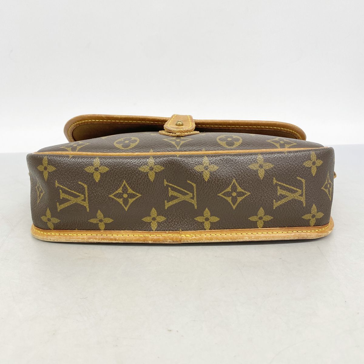Louis Vuitton Shoulder Bag Monogram Gibessiere PM Brown — view 3