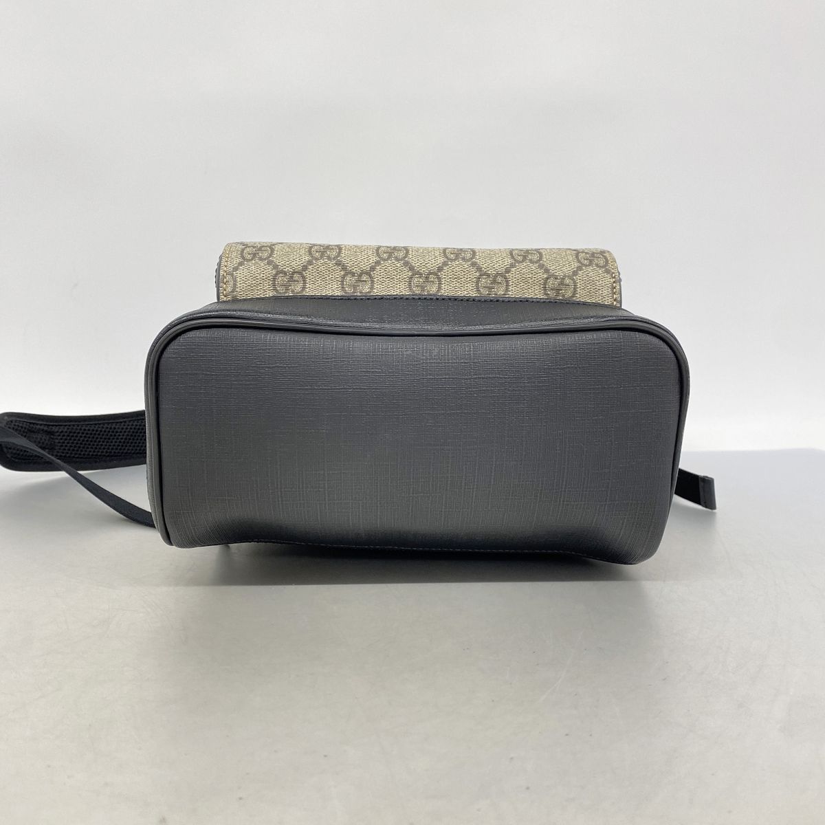 Gucci Backpack GG Supreme Brown Black Silver — view 3